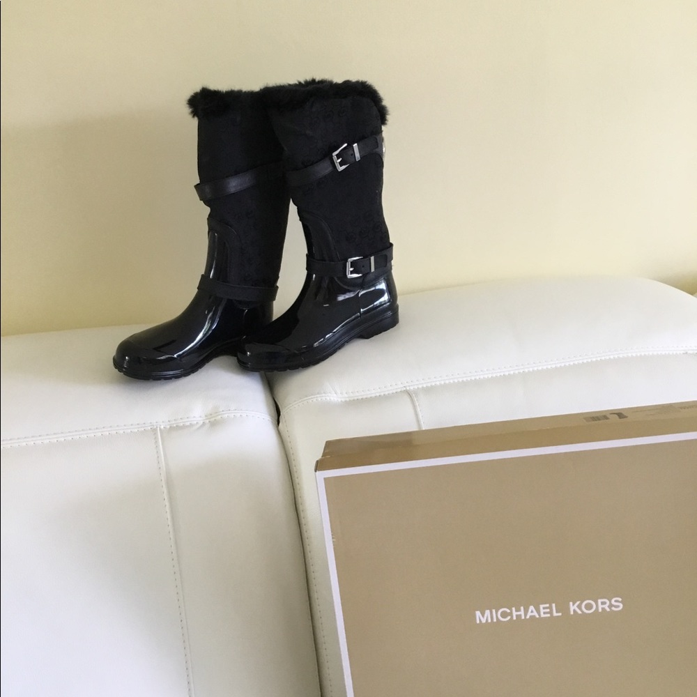 Michael Kors Boots